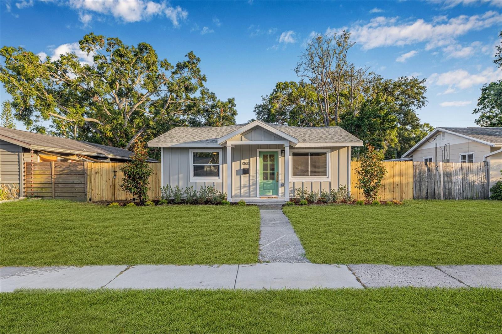 Details for 1052 55th Avenue N, ST PETERSBURG, FL 33703