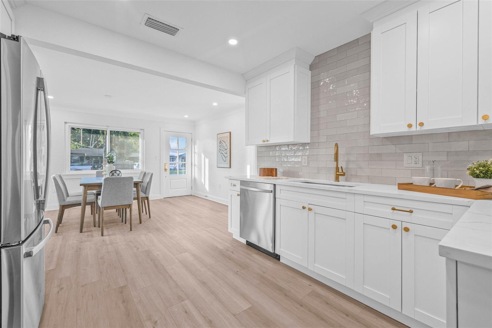 Image 12 of 34 For 1052 55th Avenue N
