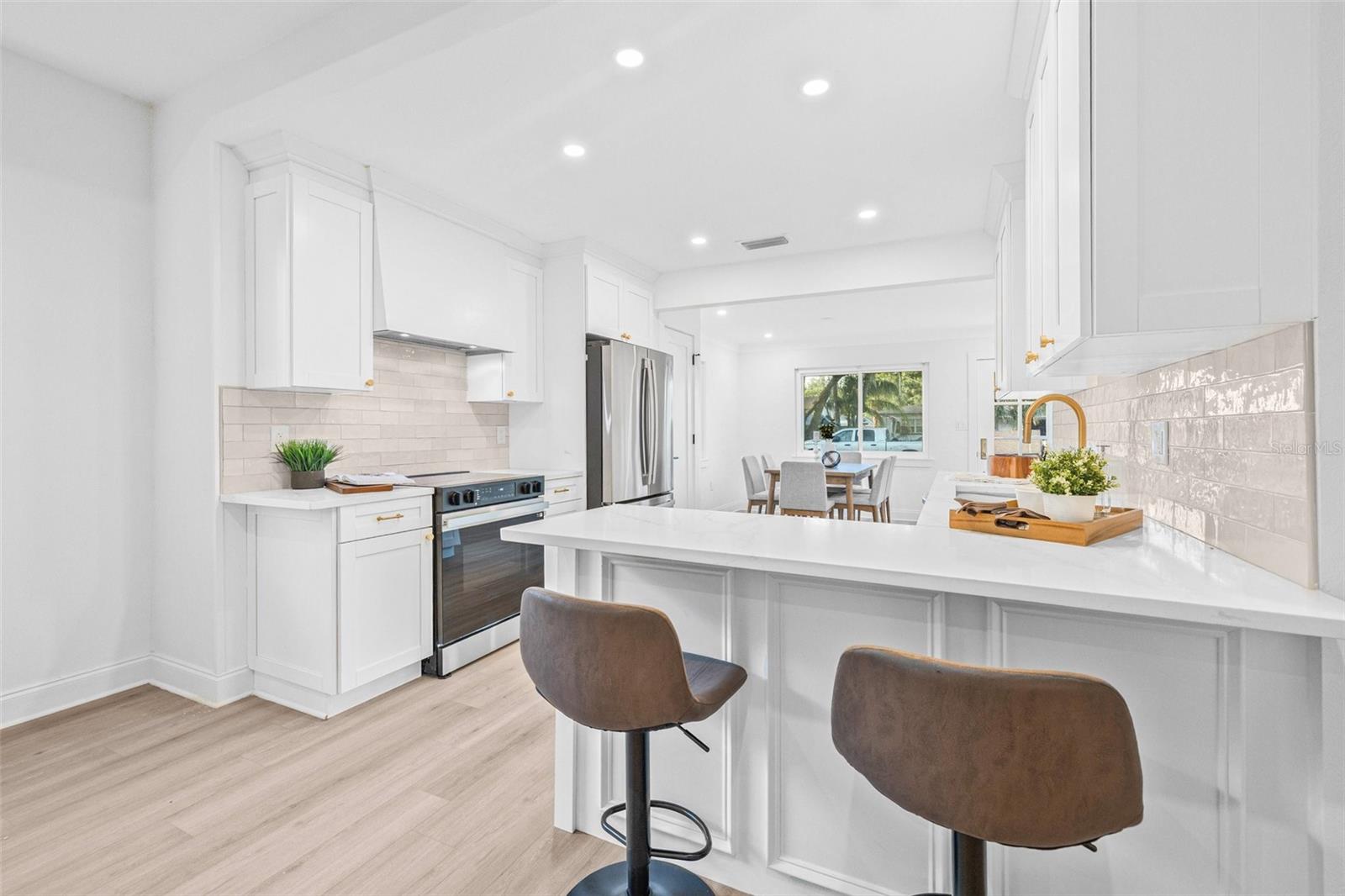Image 26 of 34 For 1052 55th Avenue N