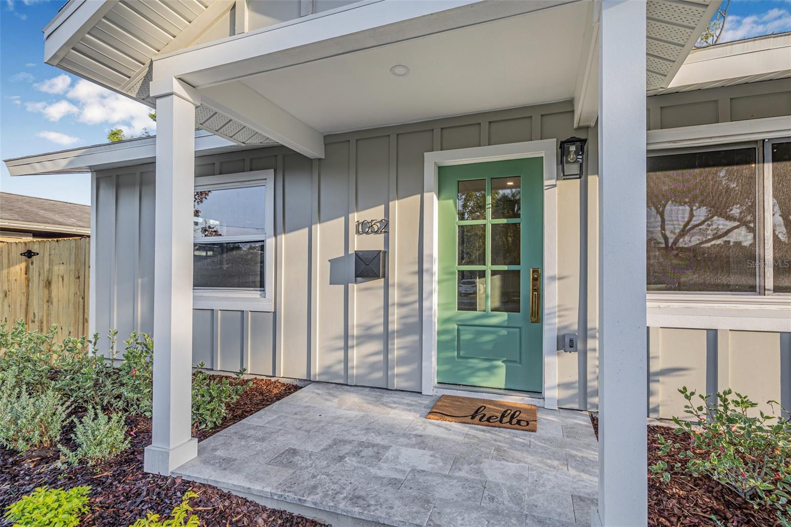 Image 4 of 34 For 1052 55th Avenue N