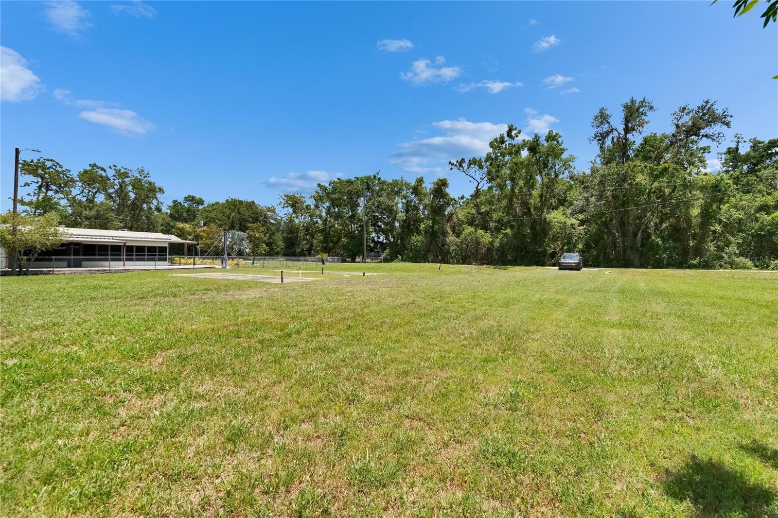 Image 11 of 23 For 38435 Central Avenue