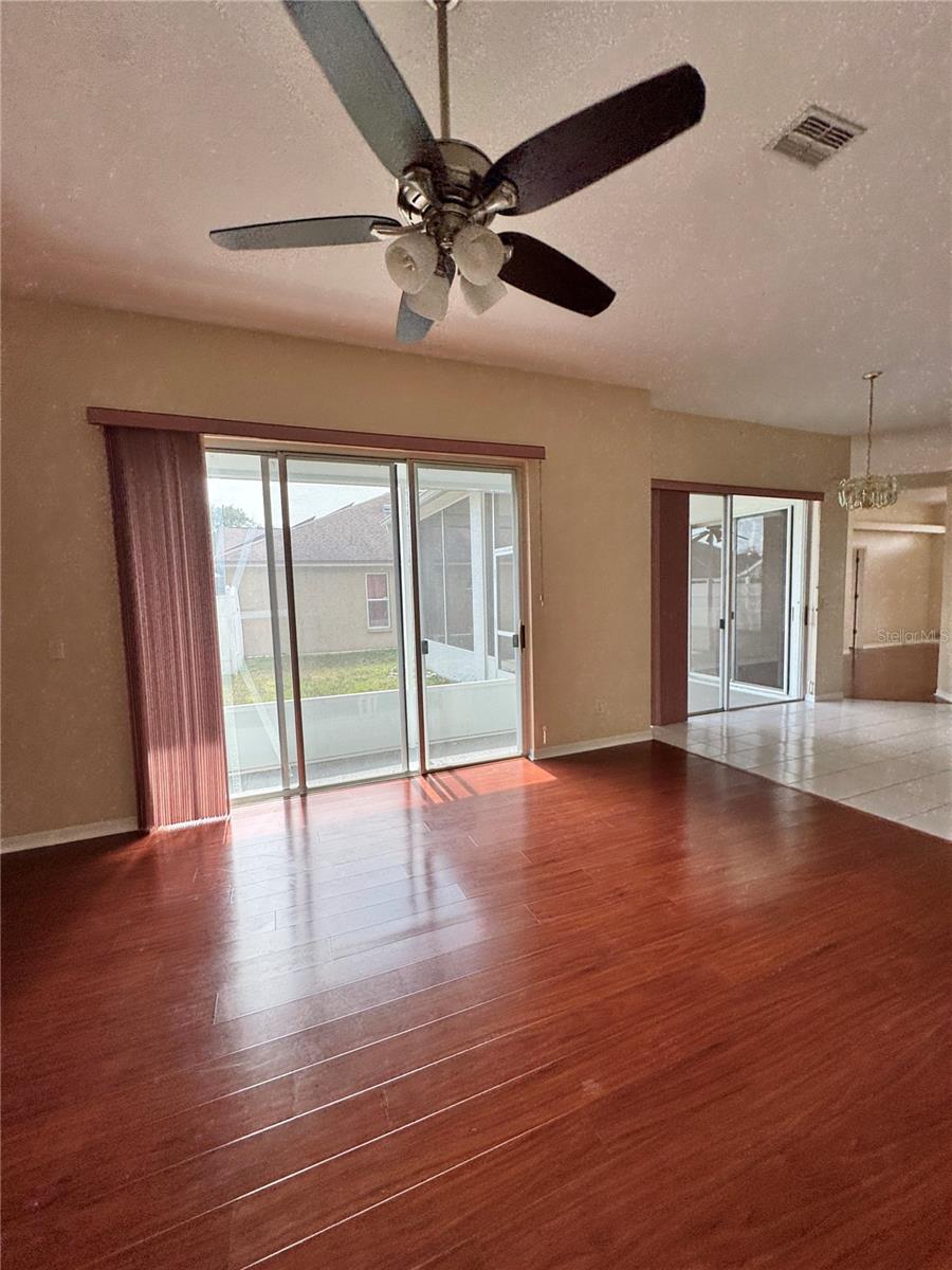 Image 21 of 27 For 6213 Ashfield Place