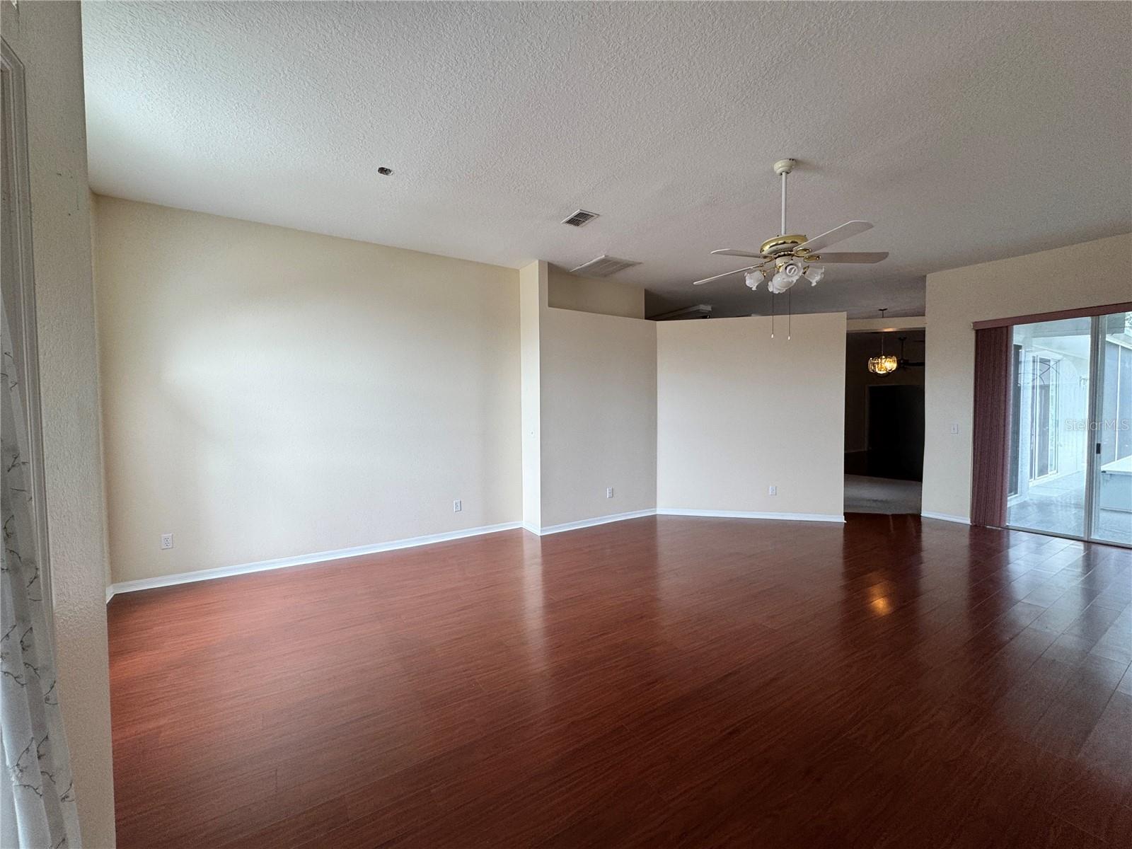 Image 4 of 27 For 6213 Ashfield Place