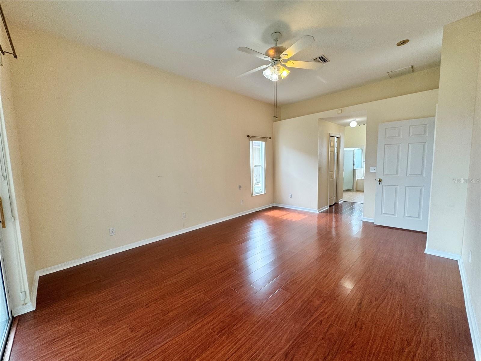 Image 6 of 27 For 6213 Ashfield Place