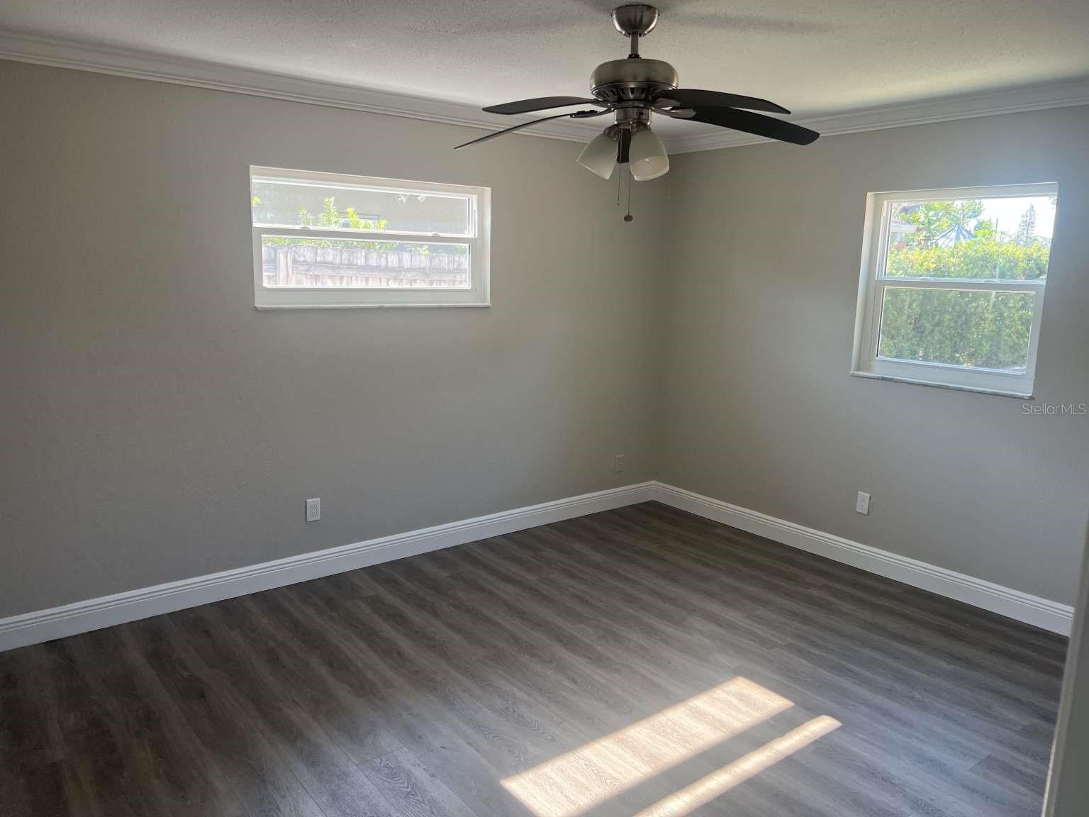 Image 8 of 17 For 639 48th Avenue N