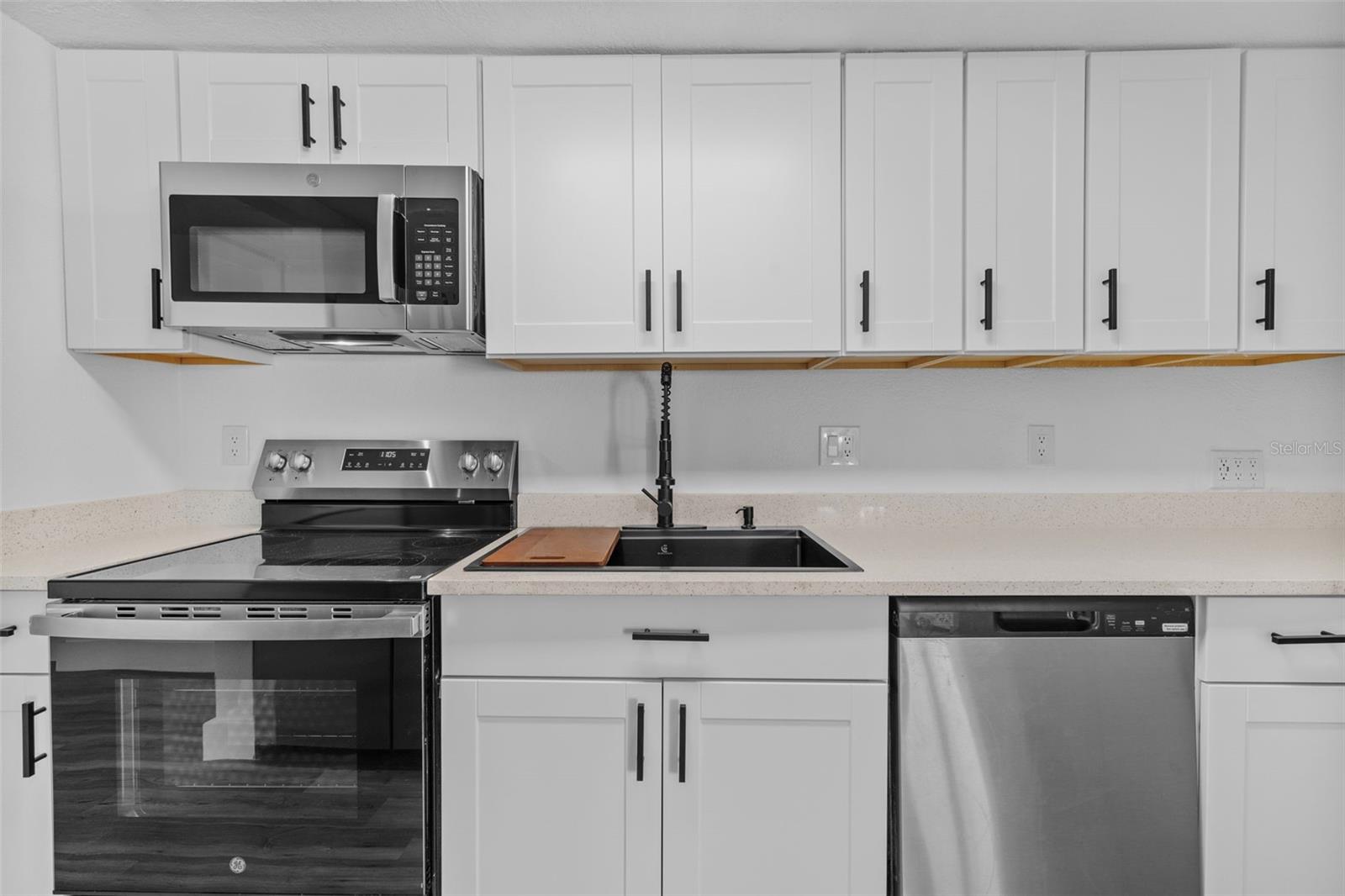 Image 10 of 34 For 7318 Bellows Falls Lane