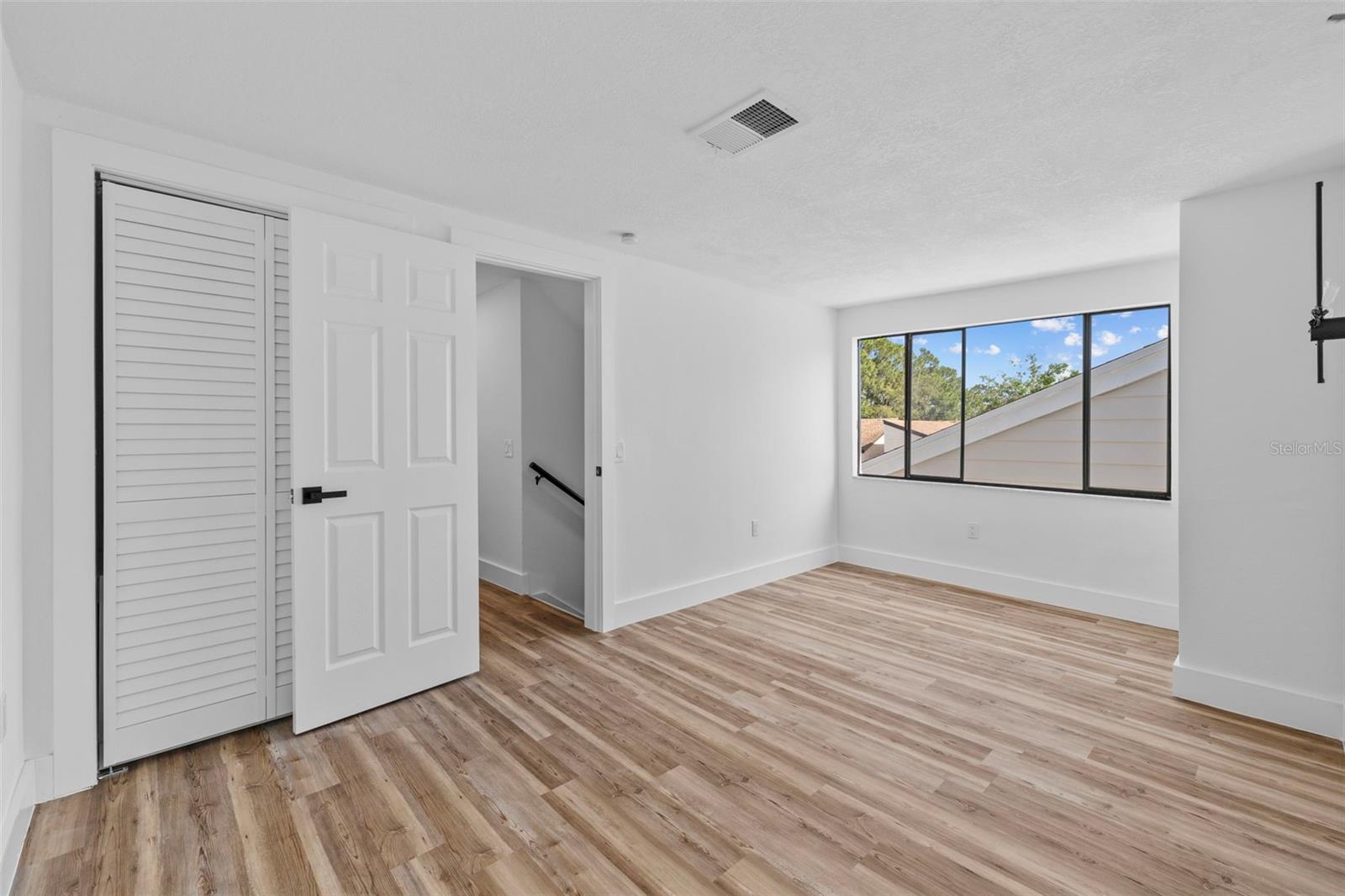 Image 16 of 34 For 7318 Bellows Falls Lane