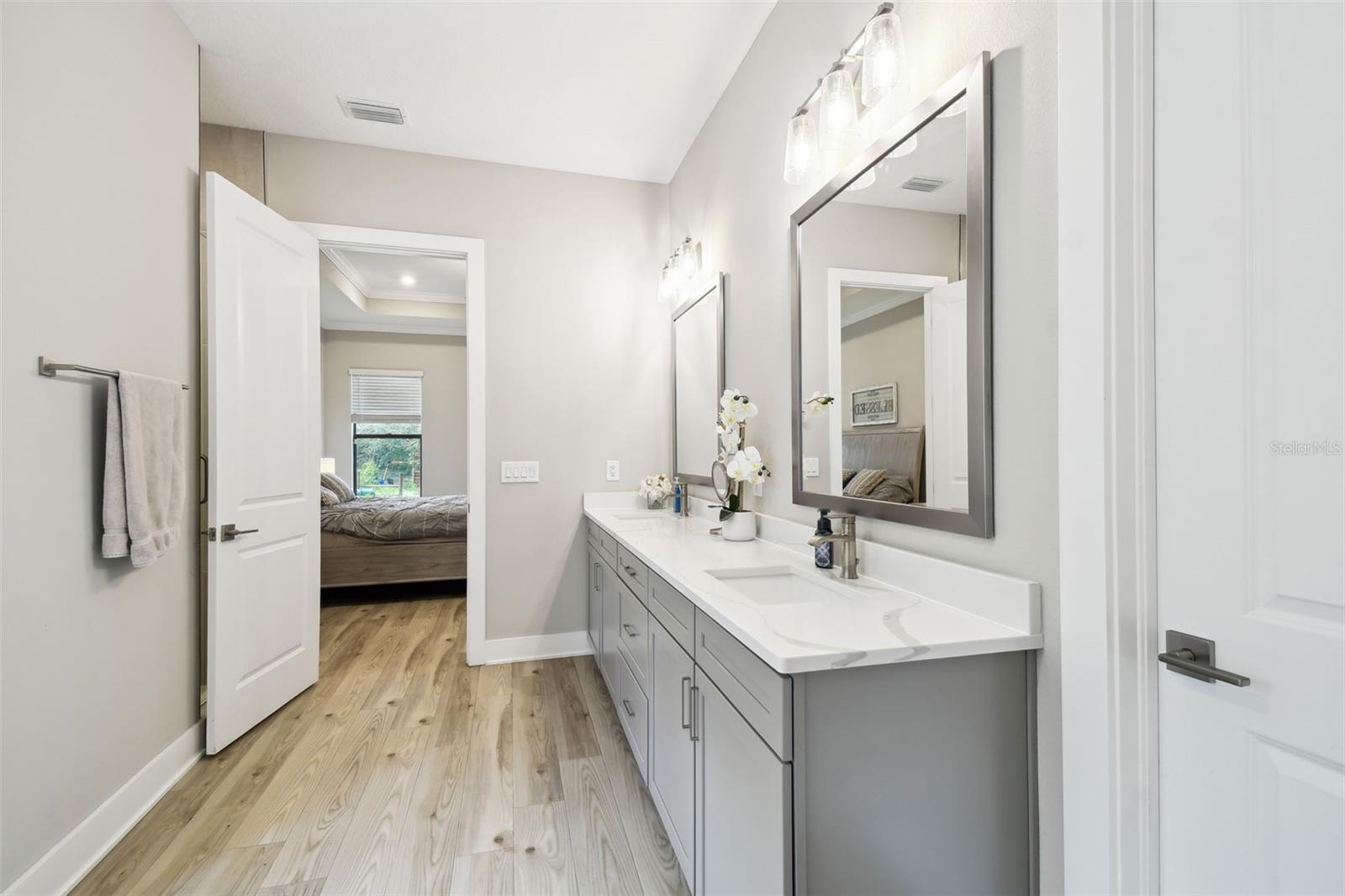 Image 32 of 62 For 13334 Oldenburg Drive