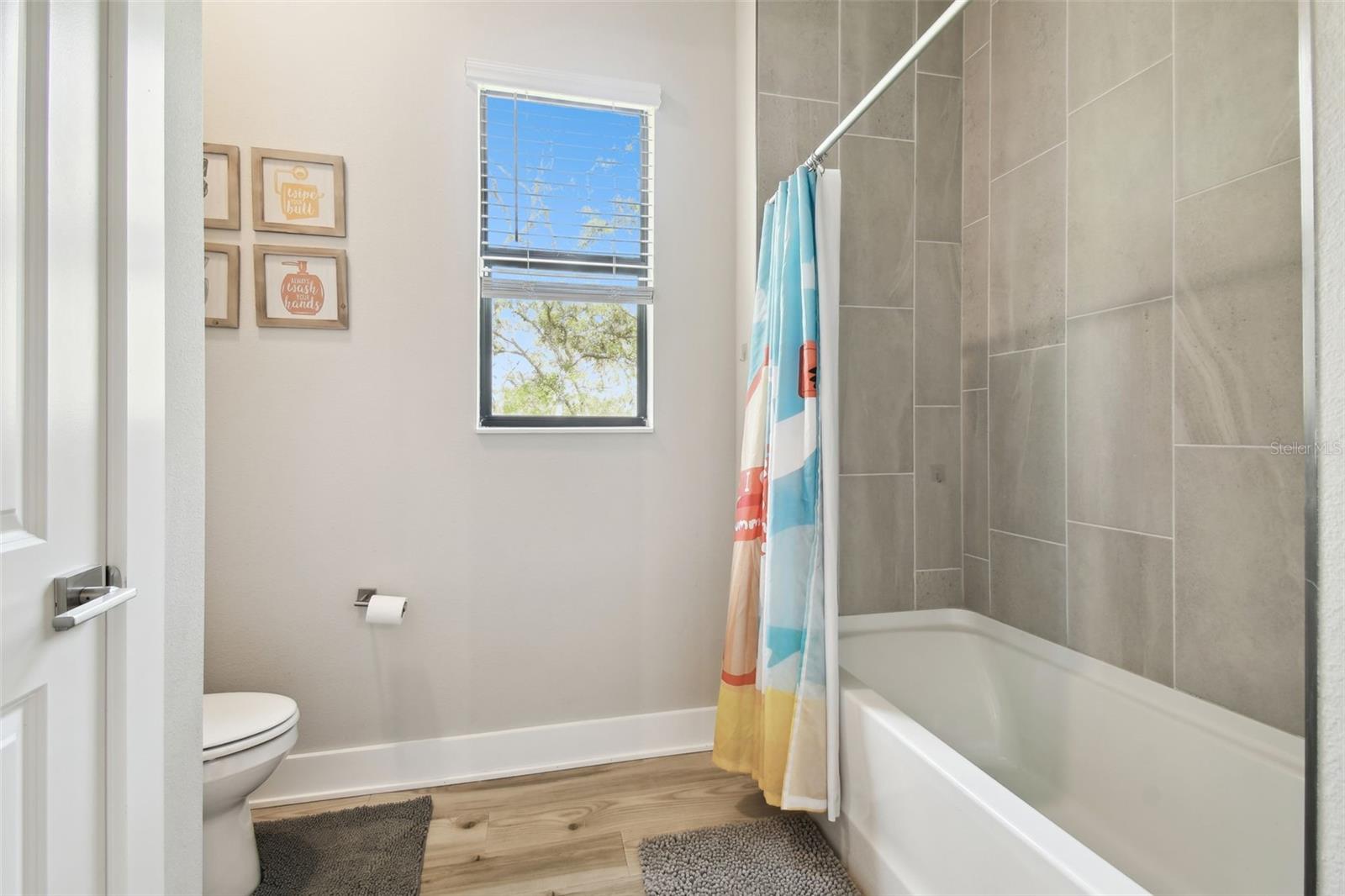 Image 44 of 62 For 13334 Oldenburg Drive