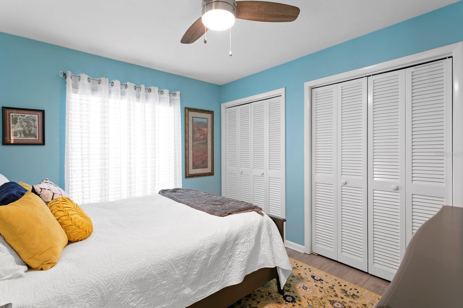 Image 33 of 58 For 13810 Lake Village Place