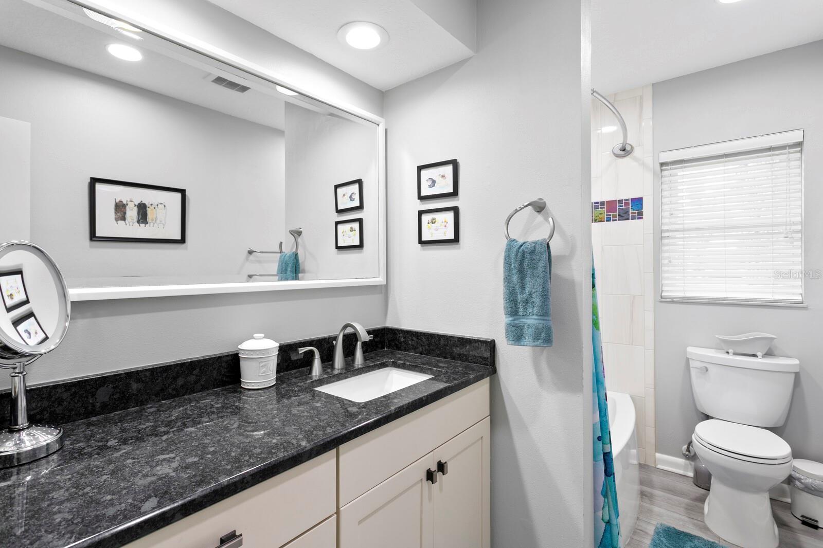 Image 36 of 58 For 13810 Lake Village Place
