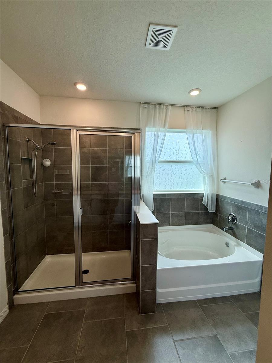 Image 12 of 28 For 3504 Crooked River Drive