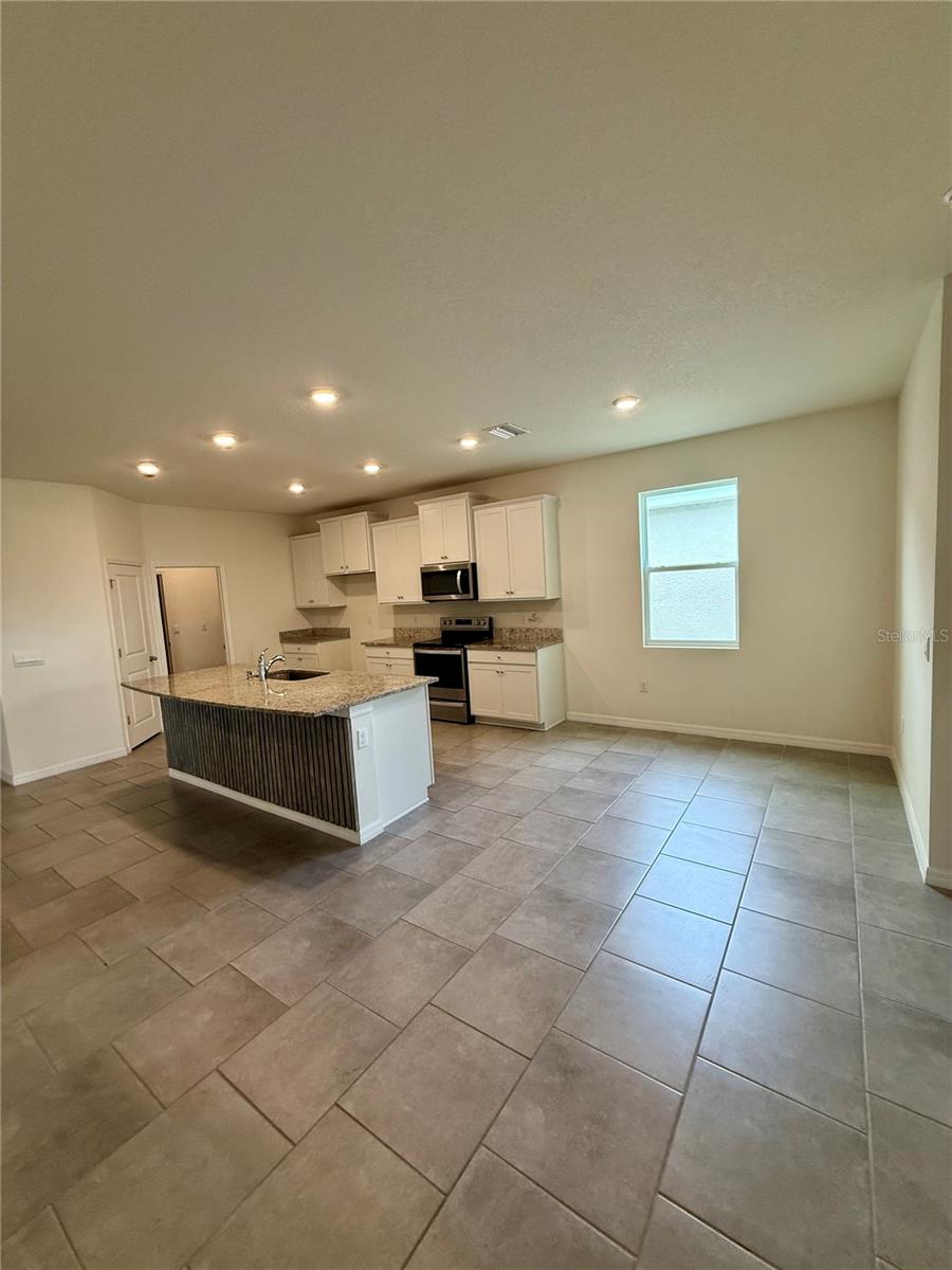 Image 6 of 28 For 3504 Crooked River Drive