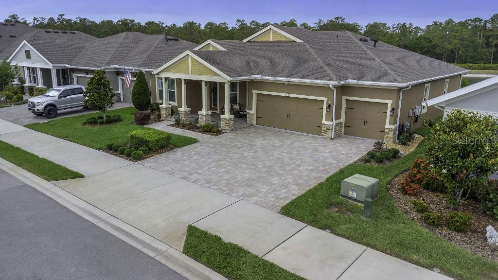 Listing photo id 0 for 4239 Woodland Retreat Boulevard