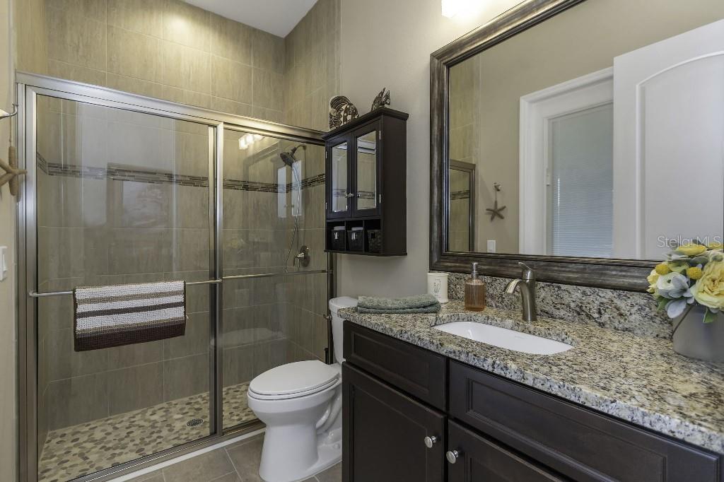 Listing photo id 39 for 4239 Woodland Retreat Boulevard