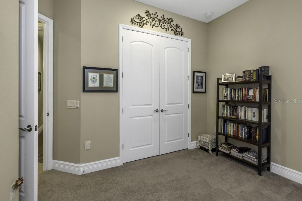 Listing photo id 55 for 4239 Woodland Retreat Boulevard