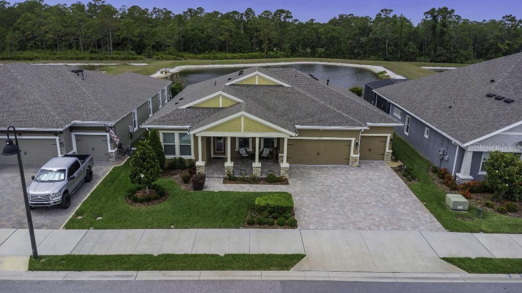 Listing photo id 68 for 4239 Woodland Retreat Boulevard