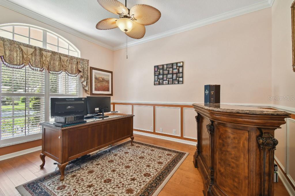 Listing photo id 10 for 17923 Arbor Haven Drive