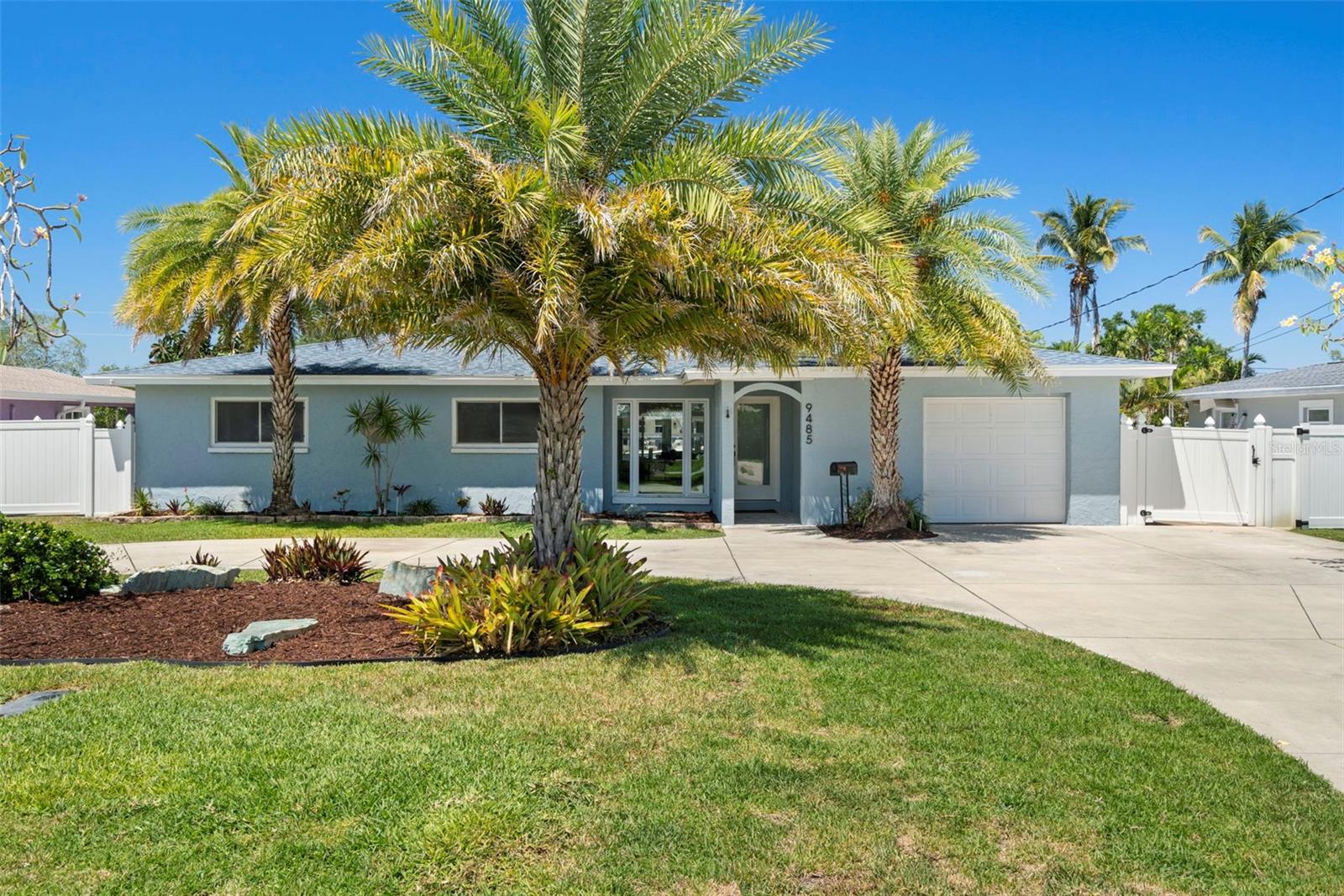 Details for 9485 Treasure Lane Ne, ST PETERSBURG, FL 33702
