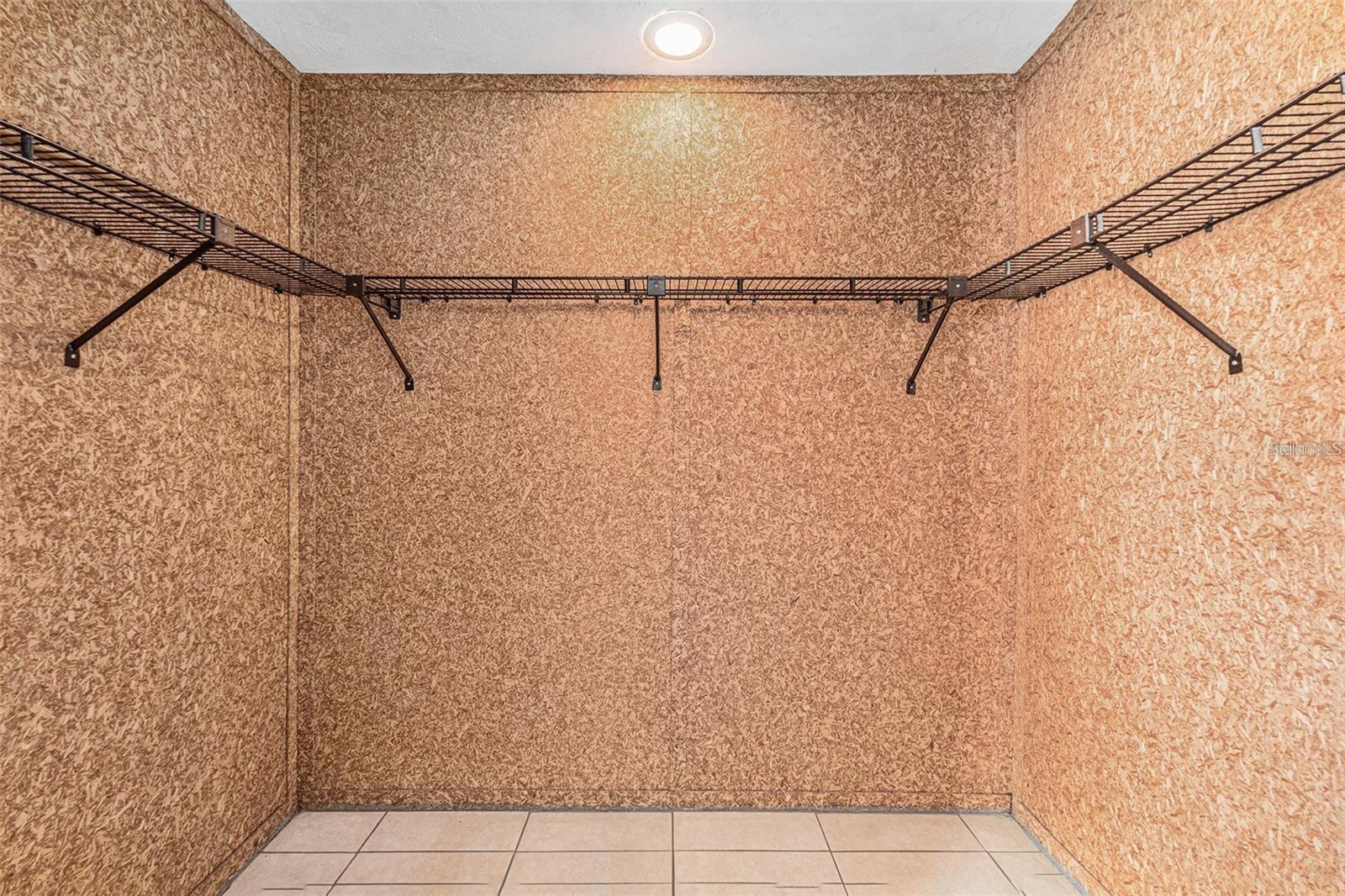 Listing photo id 14 for 4309 Cedar Grove Street