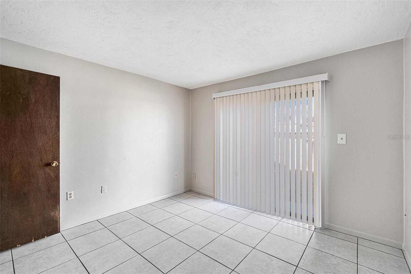 Listing photo id 18 for 4309 Cedar Grove Street