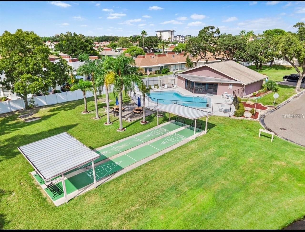 Listing photo id 28 for 4309 Cedar Grove Street
