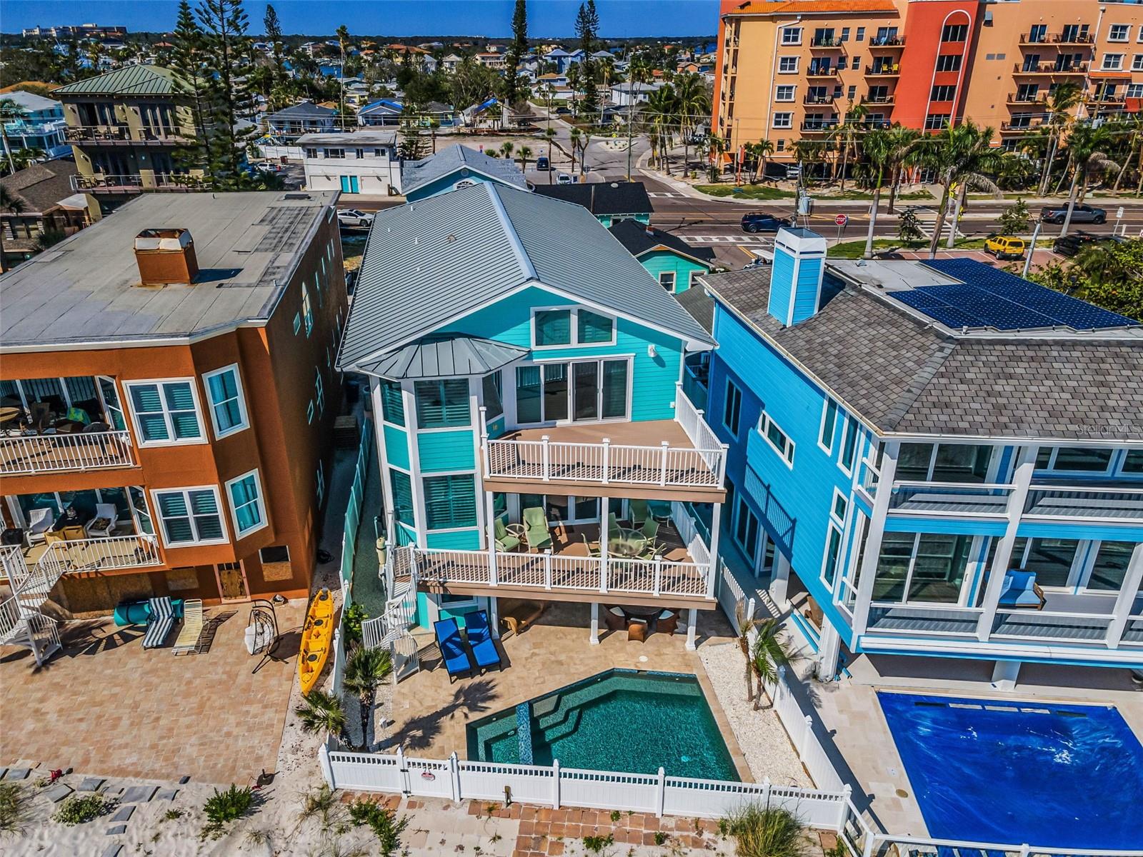 Details for 13303 Gulf Lane, MADEIRA BEACH, FL 33708