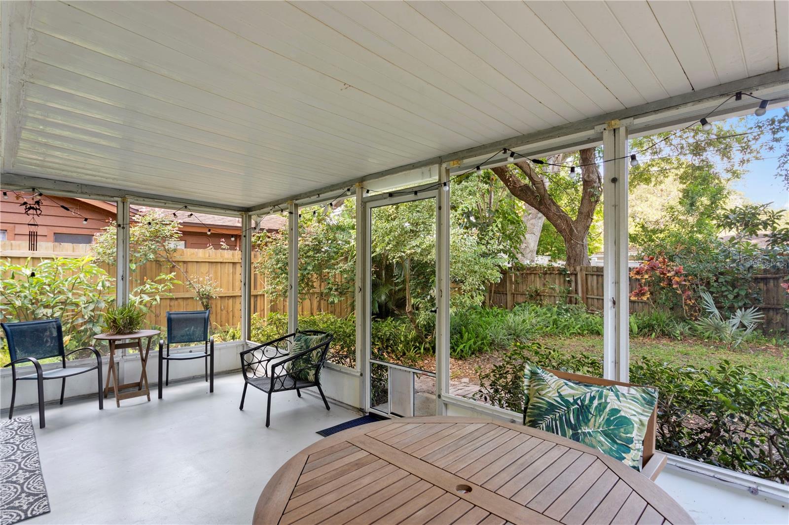 Image 19 of 31 For 2136 Cunningham Drive