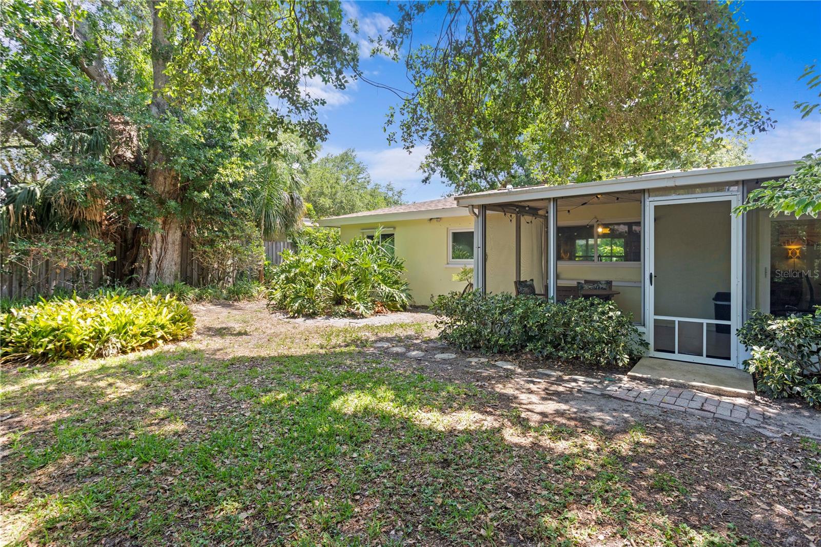 Image 24 of 31 For 2136 Cunningham Drive