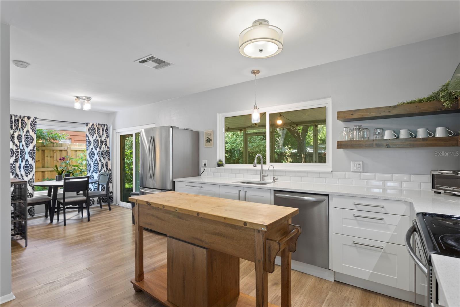 Image 9 of 31 For 2136 Cunningham Drive
