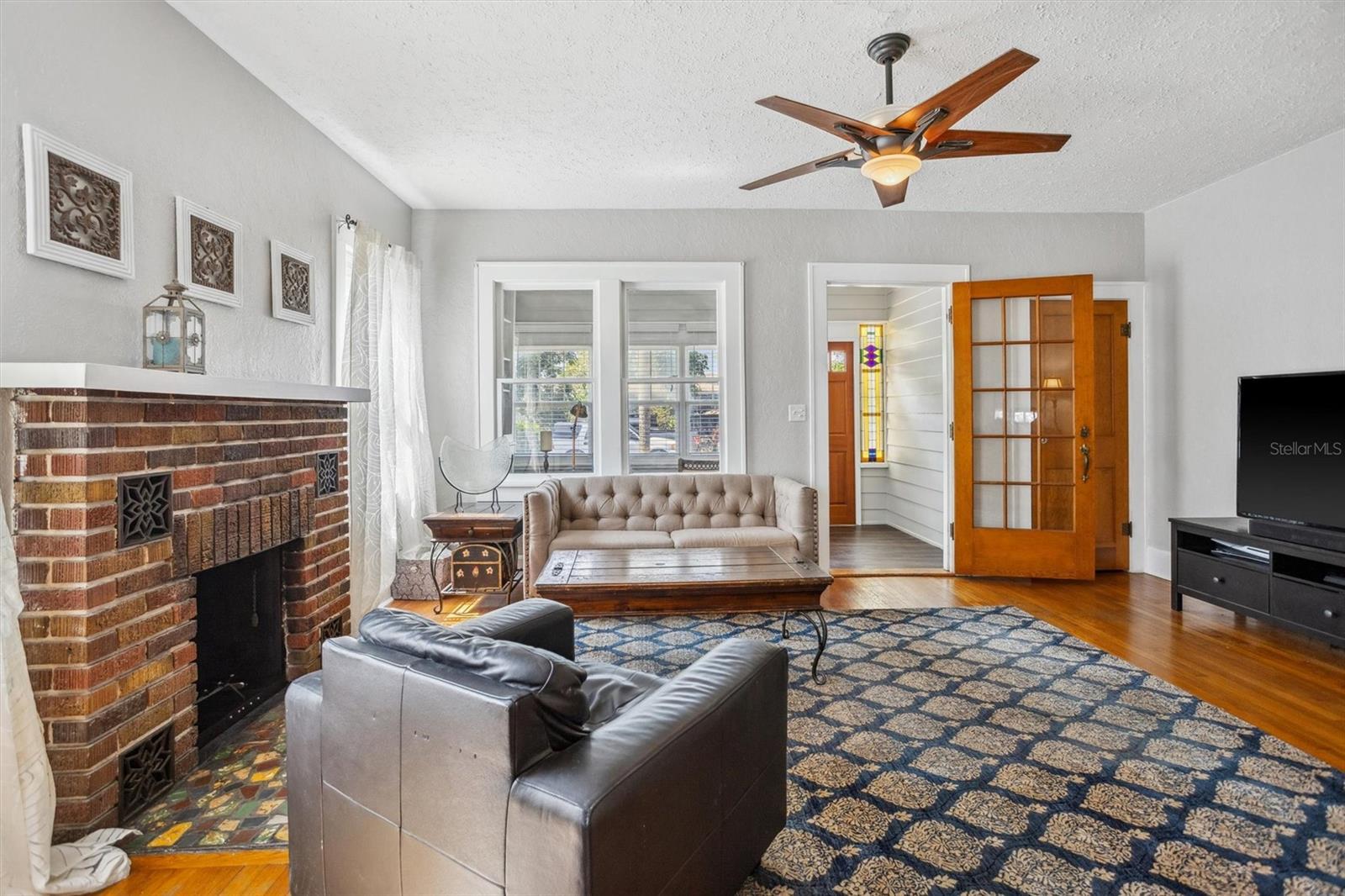 Image 11 of 56 For 2723 8th Avenue N