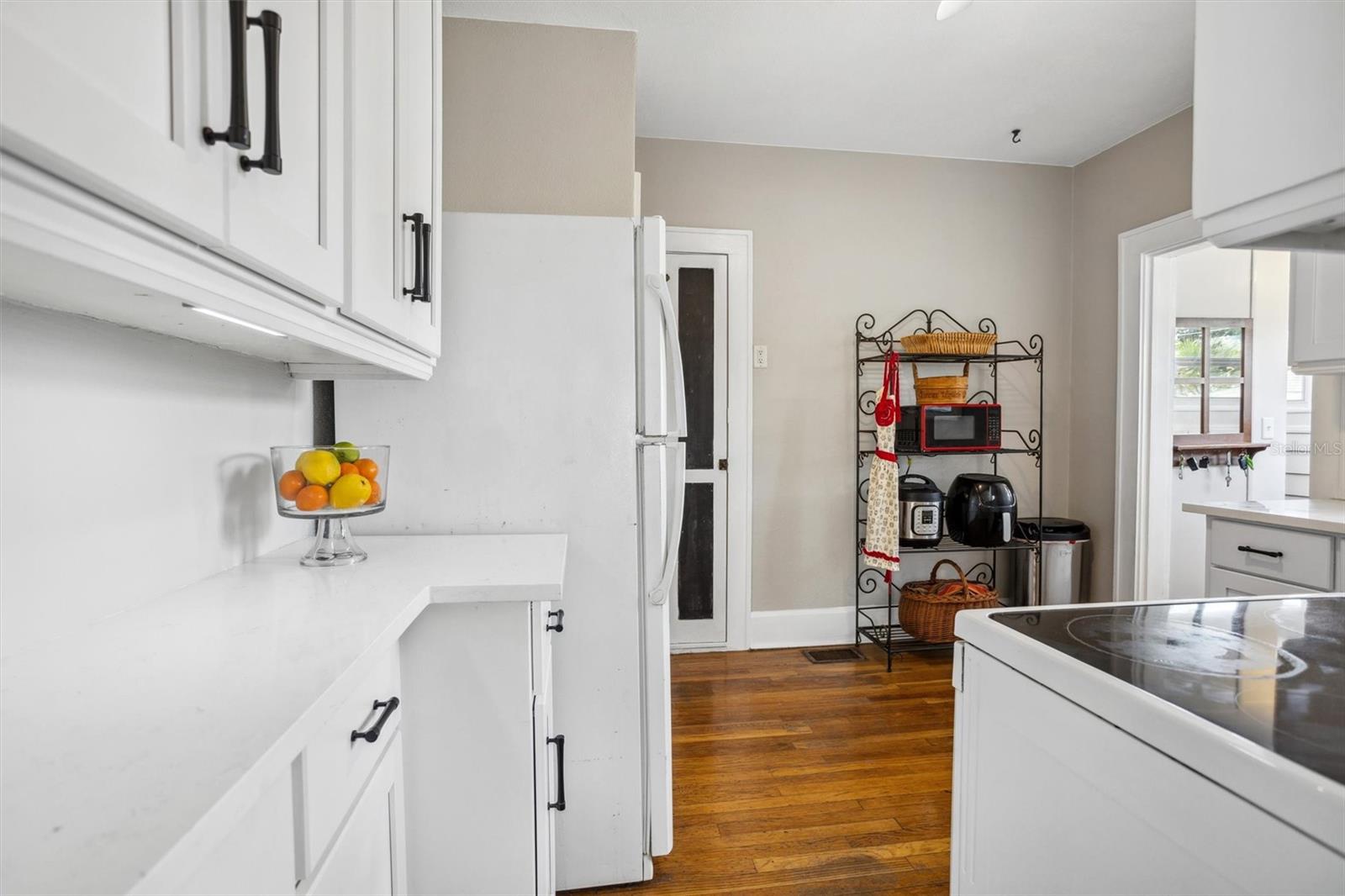 Image 15 of 56 For 2723 8th Avenue N