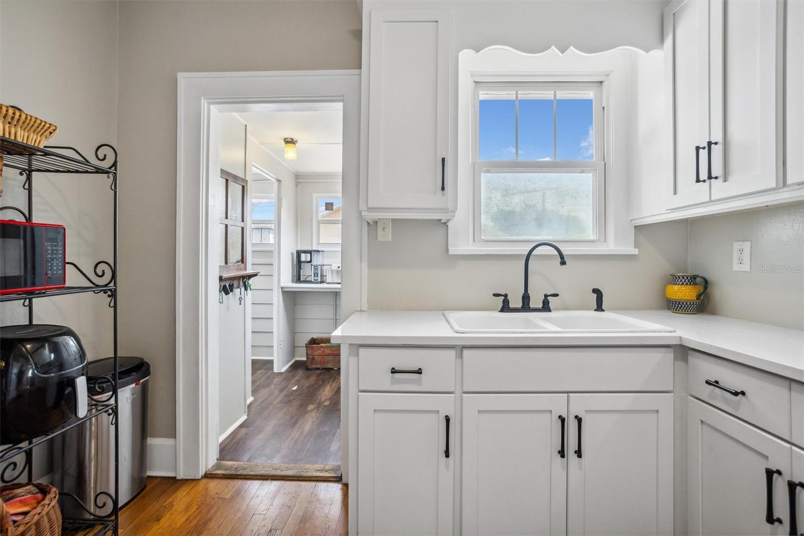 Image 17 of 56 For 2723 8th Avenue N