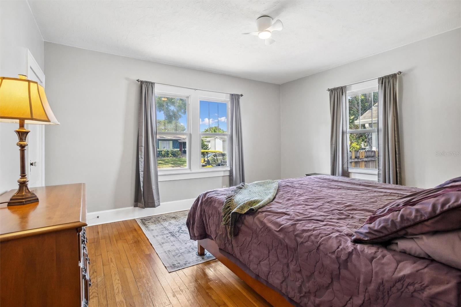 Image 24 of 56 For 2723 8th Avenue N