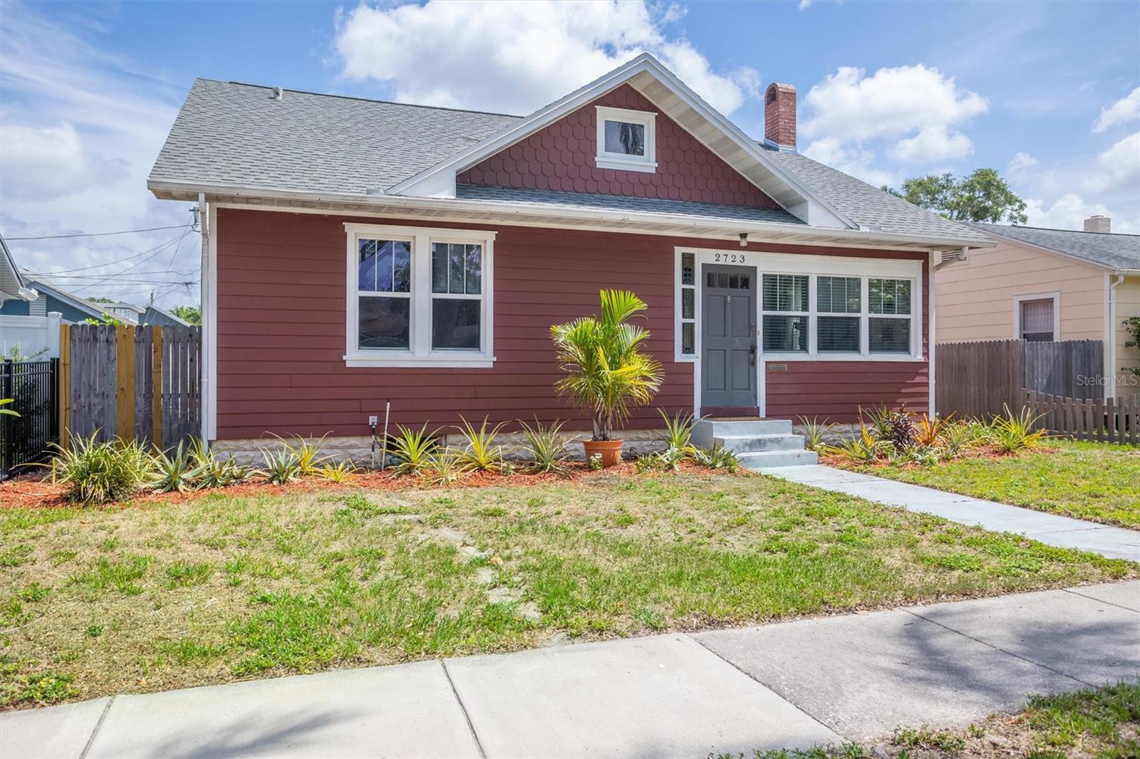 Image 3 of 56 For 2723 8th Avenue N
