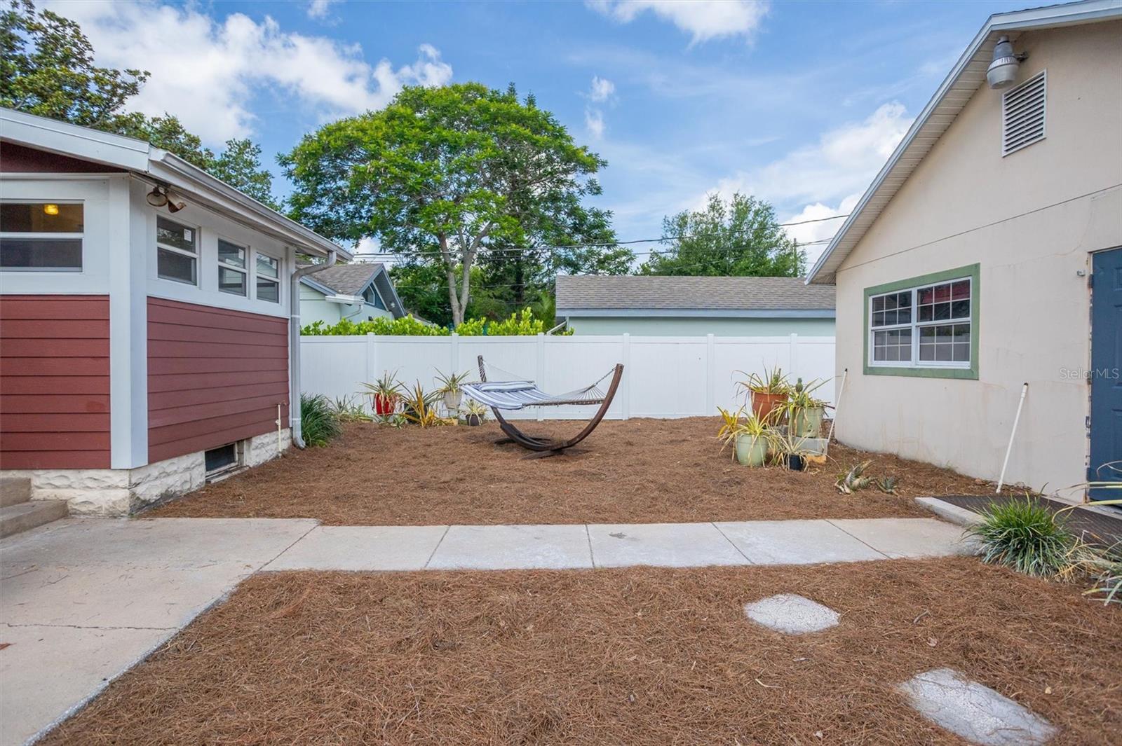 Image 45 of 56 For 2723 8th Avenue N