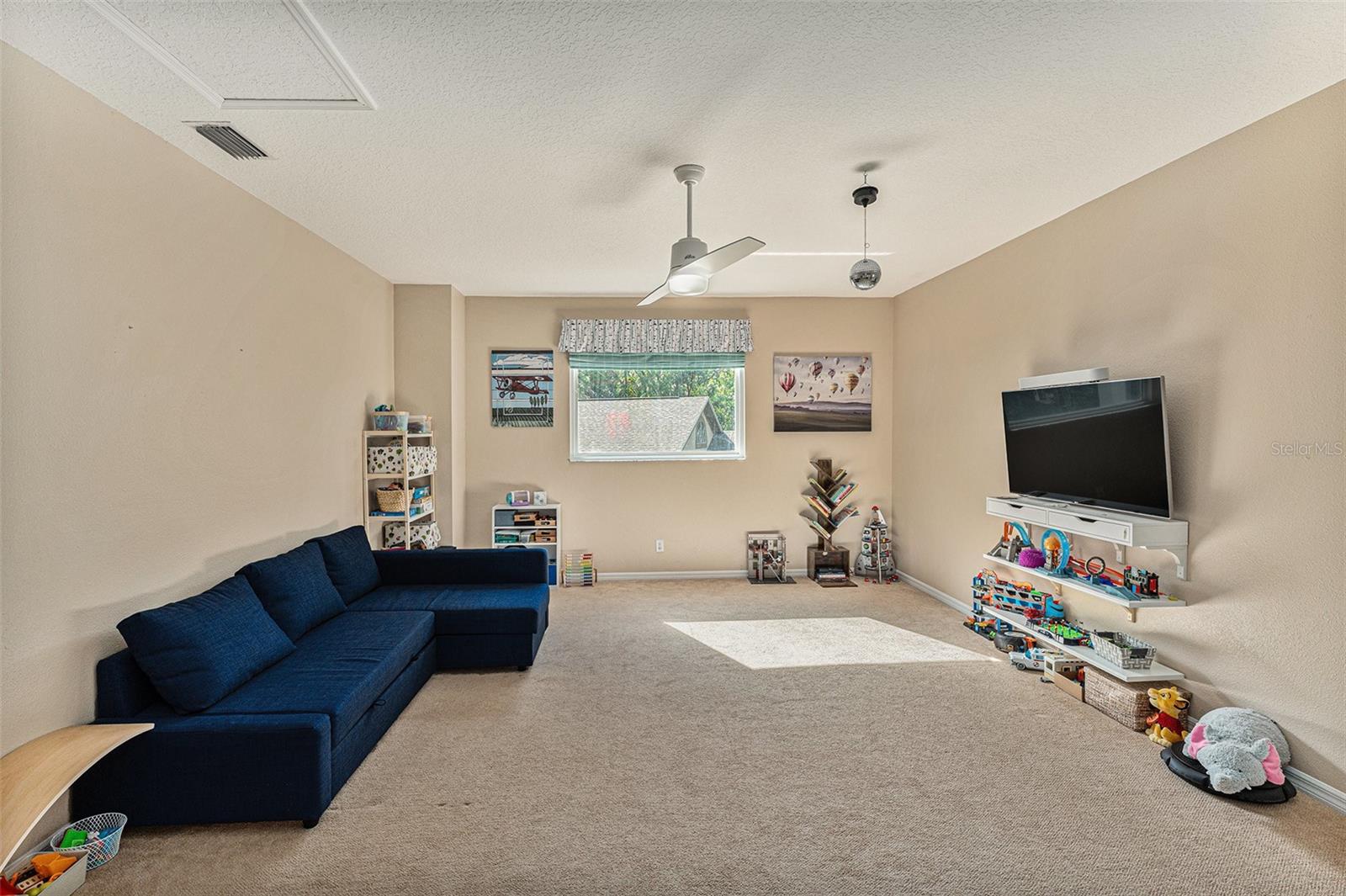Image 36 of 60 For 709 Grand Canyon Drive