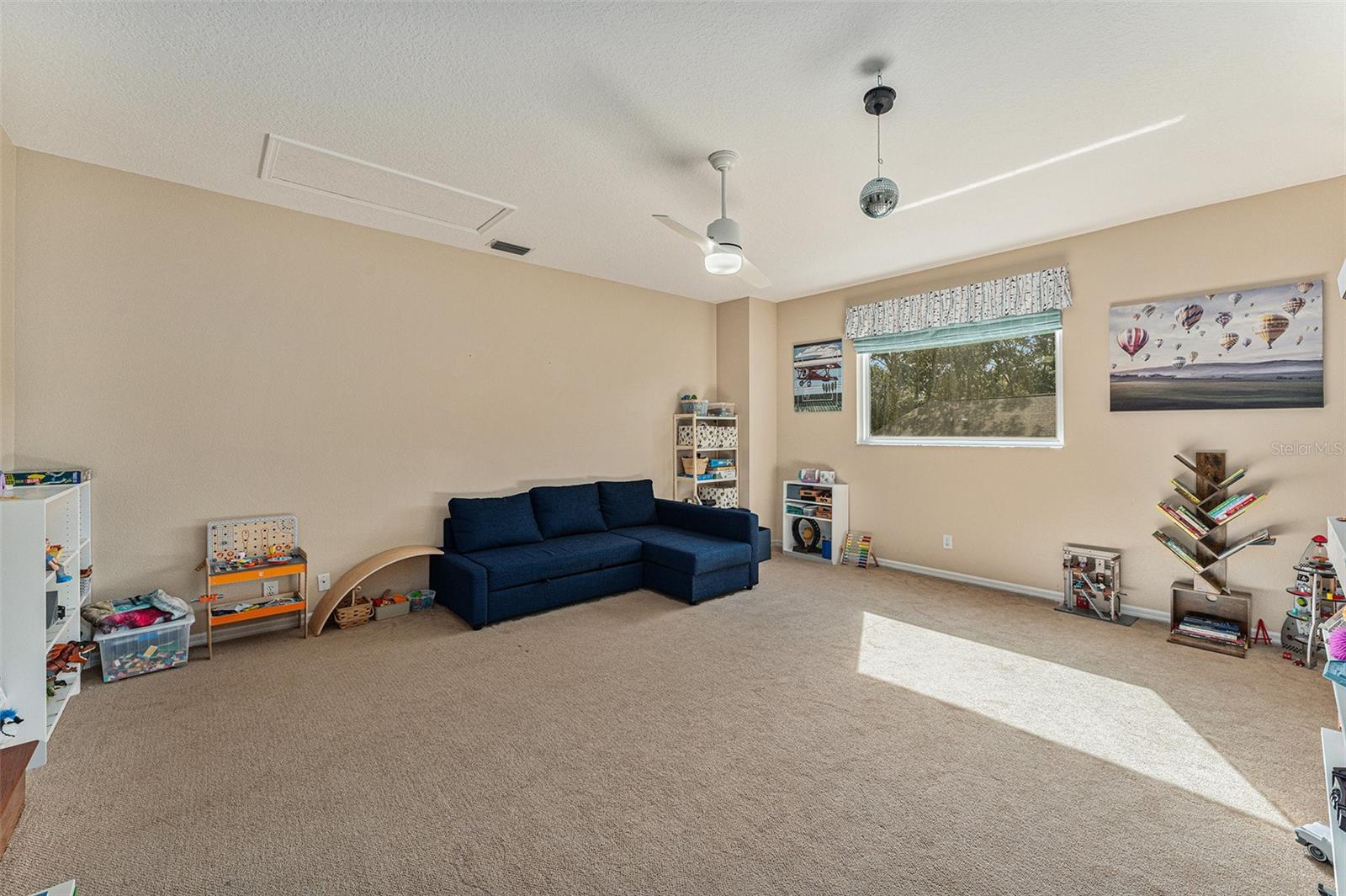 Image 38 of 60 For 709 Grand Canyon Drive