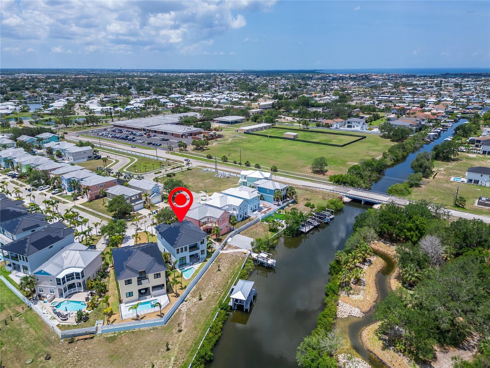 Image 93 of 99 For 6520 Simone Shores Circle