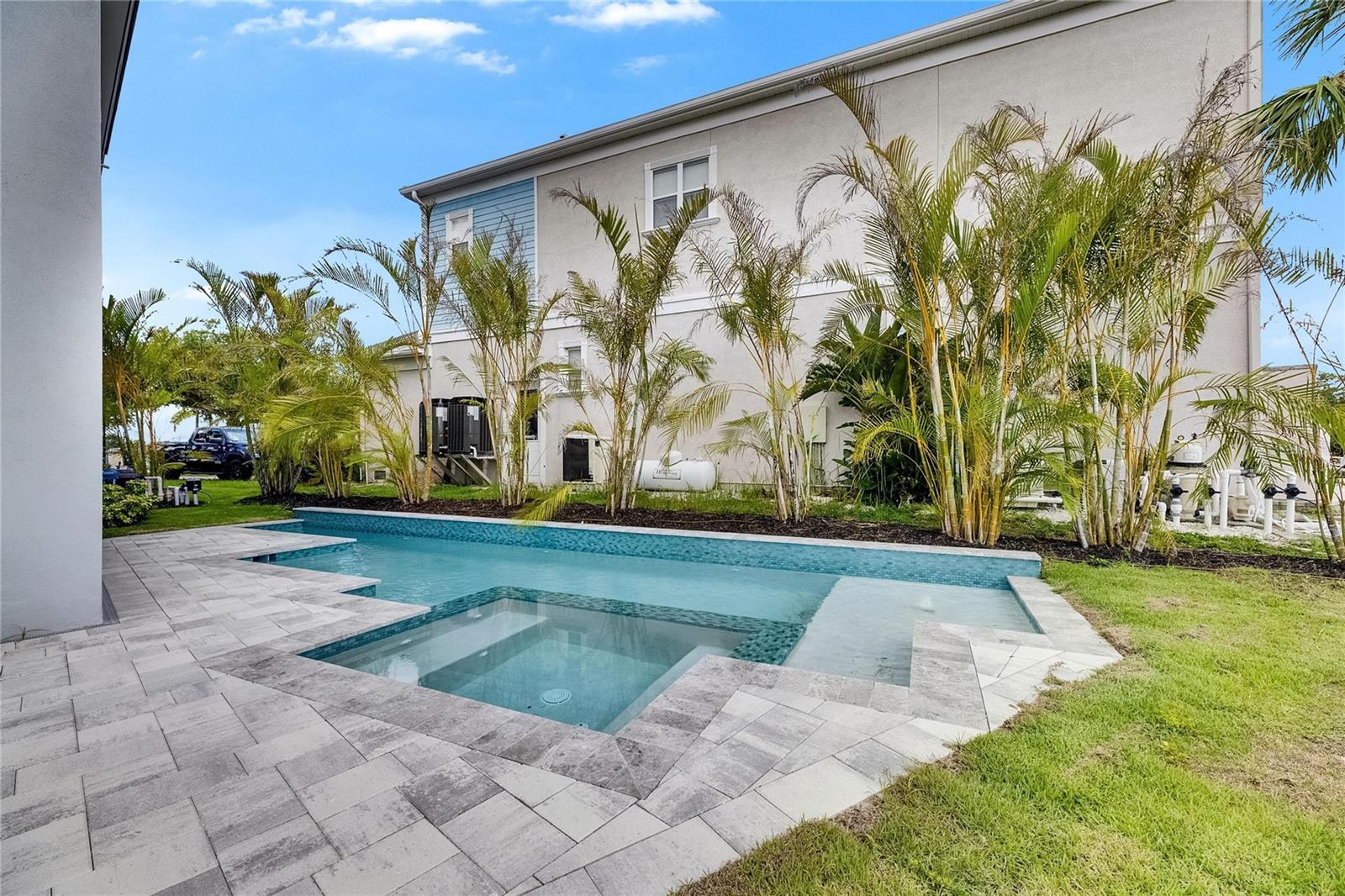 Image 2 of 93 For 6526 Simone Shores Circle