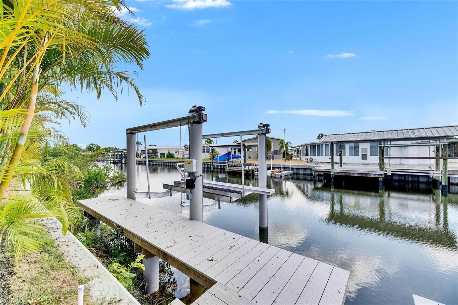 Image 3 of 93 For 6526 Simone Shores Circle