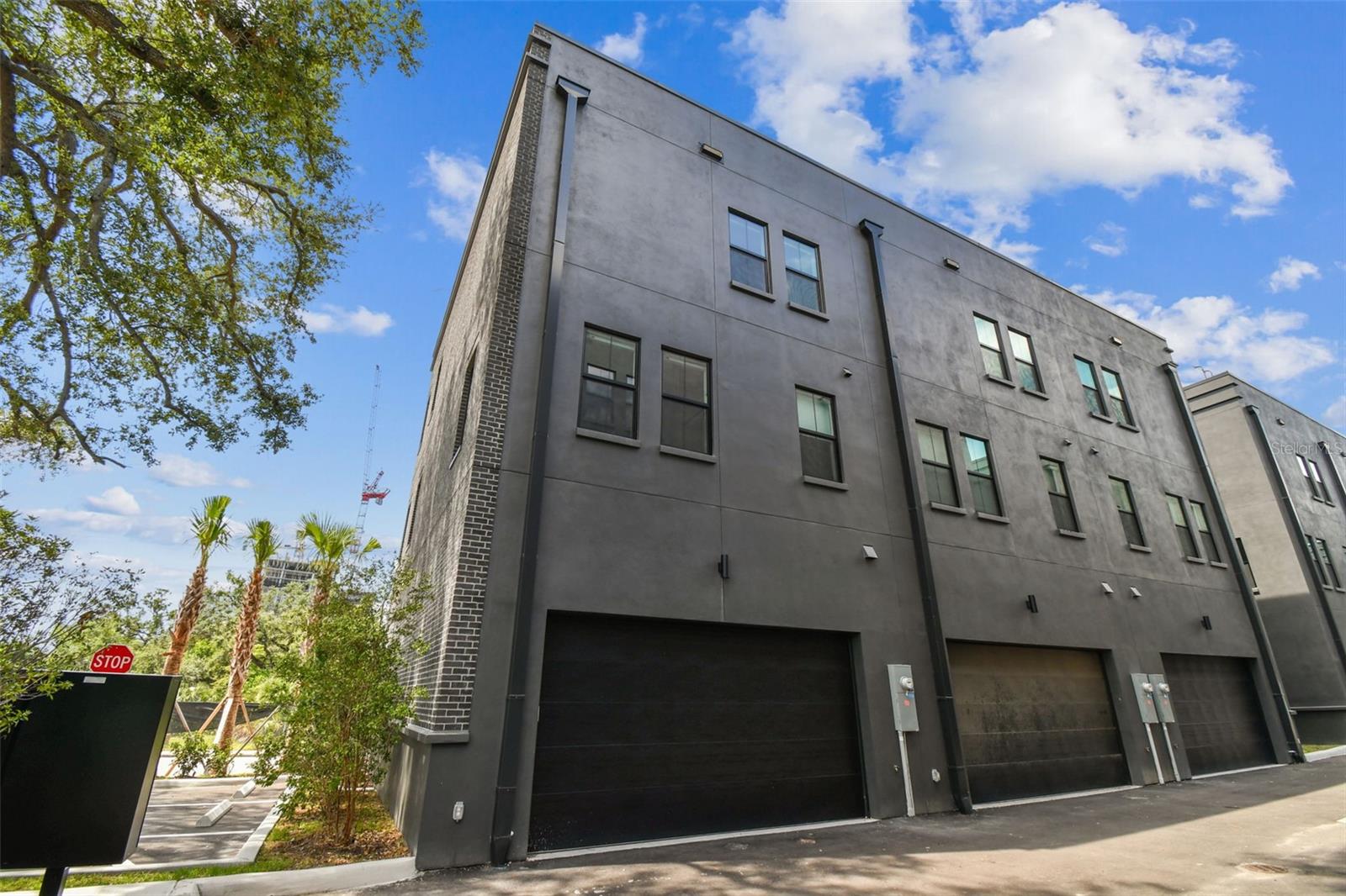Image 88 of 88 For 1218 Kay Street 21