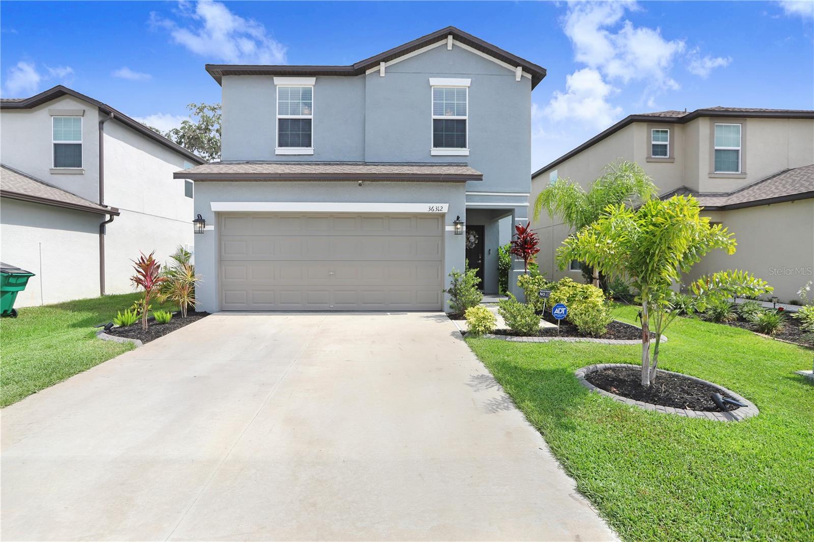 Details for 36312 Garden Wall Way, ZEPHYRHILLS, FL 33541