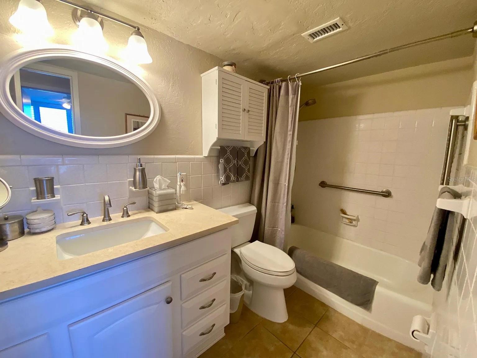 Image 14 of 26 For 470 3rd Street S 707