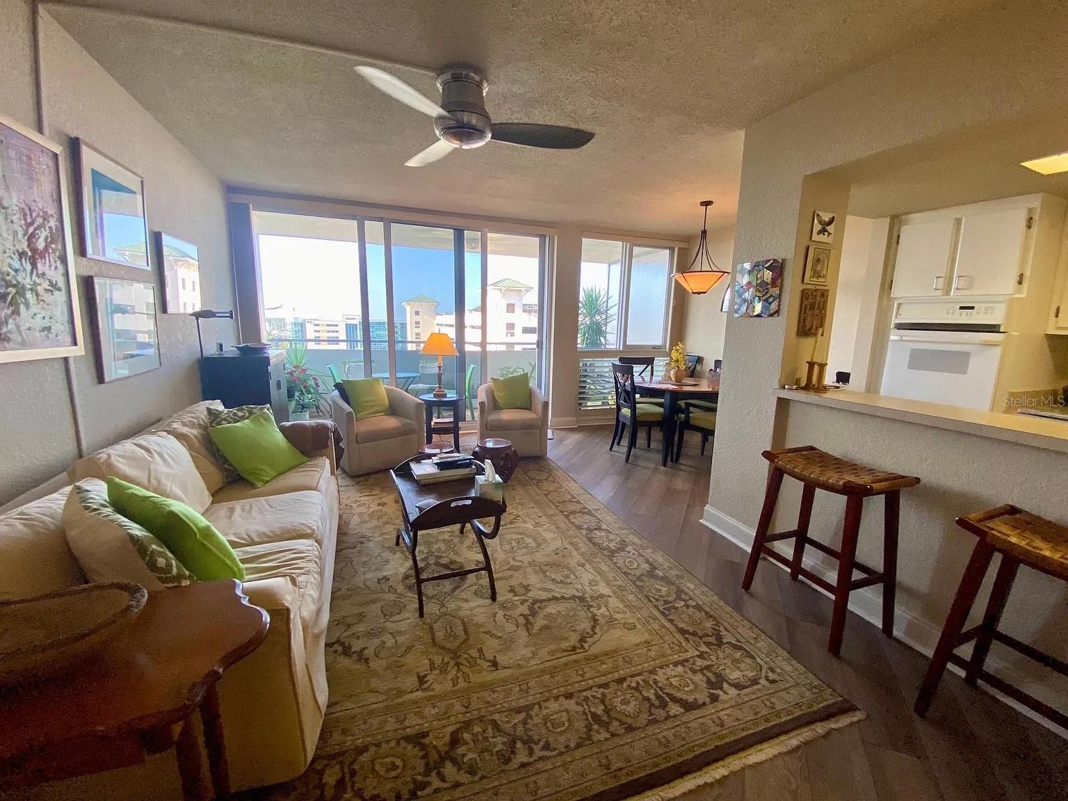 Image 5 of 26 For 470 3rd Street S 707