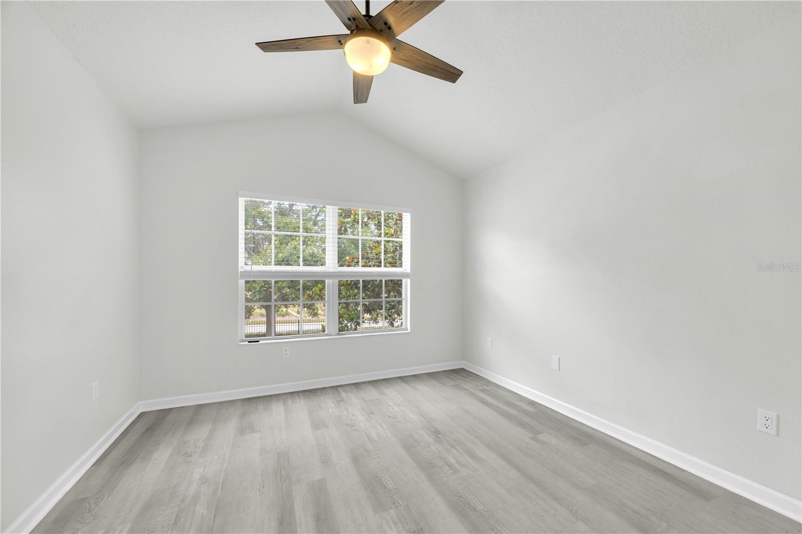 Listing photo id 31 for 4910 Chatham Gate Drive Dr