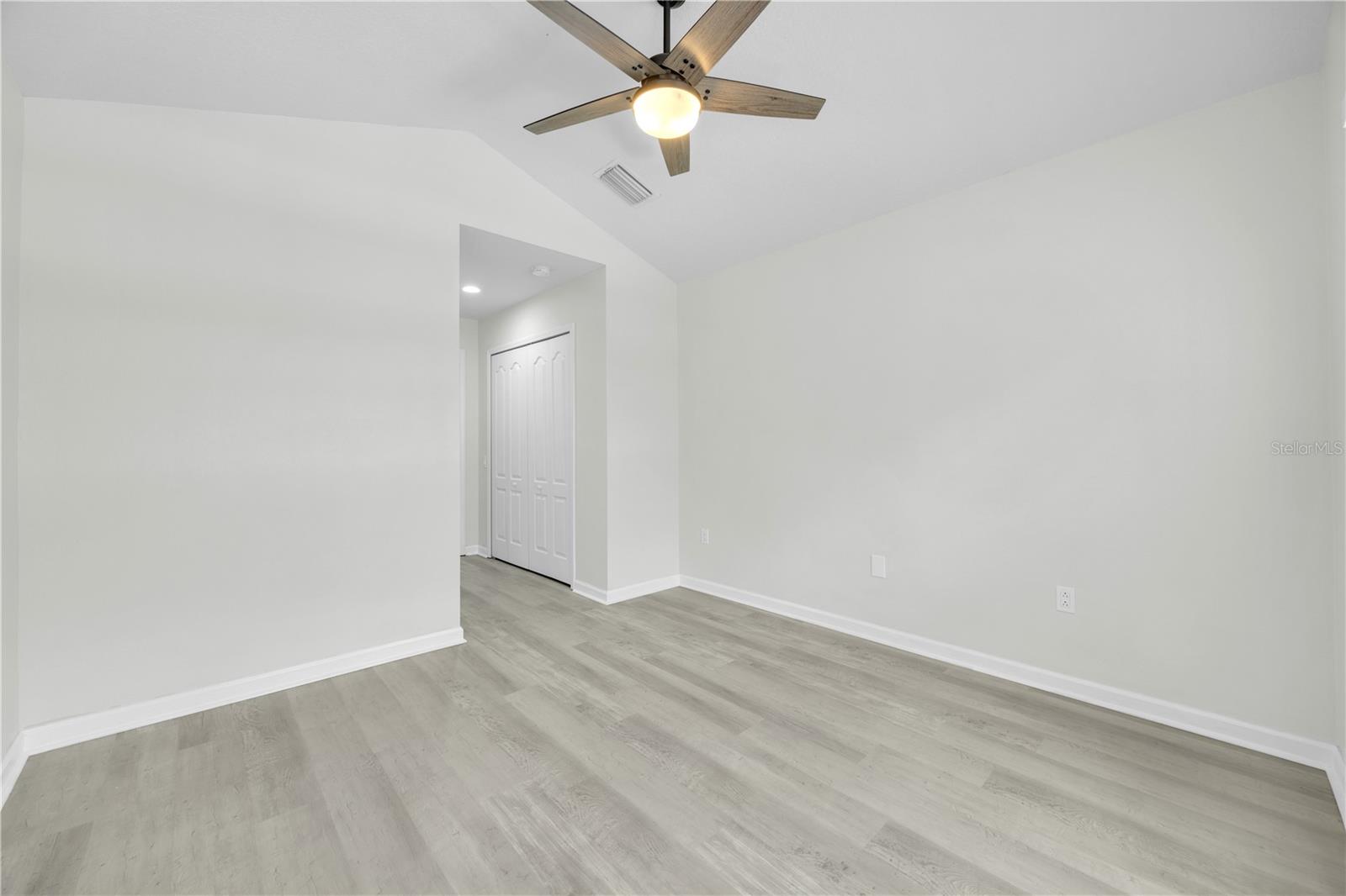 Listing photo id 33 for 4910 Chatham Gate Drive Dr
