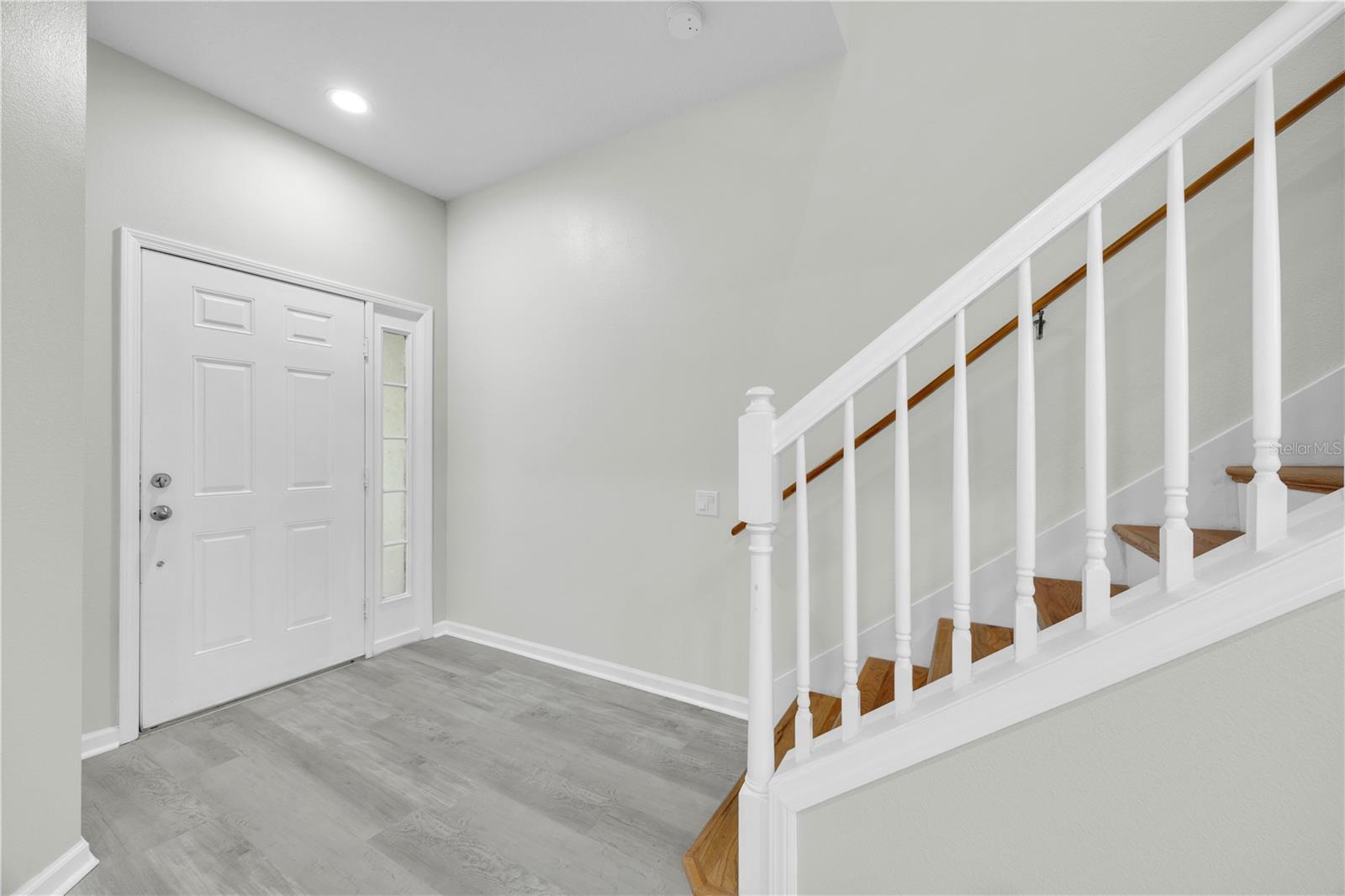 Listing photo id 6 for 4910 Chatham Gate Drive Dr