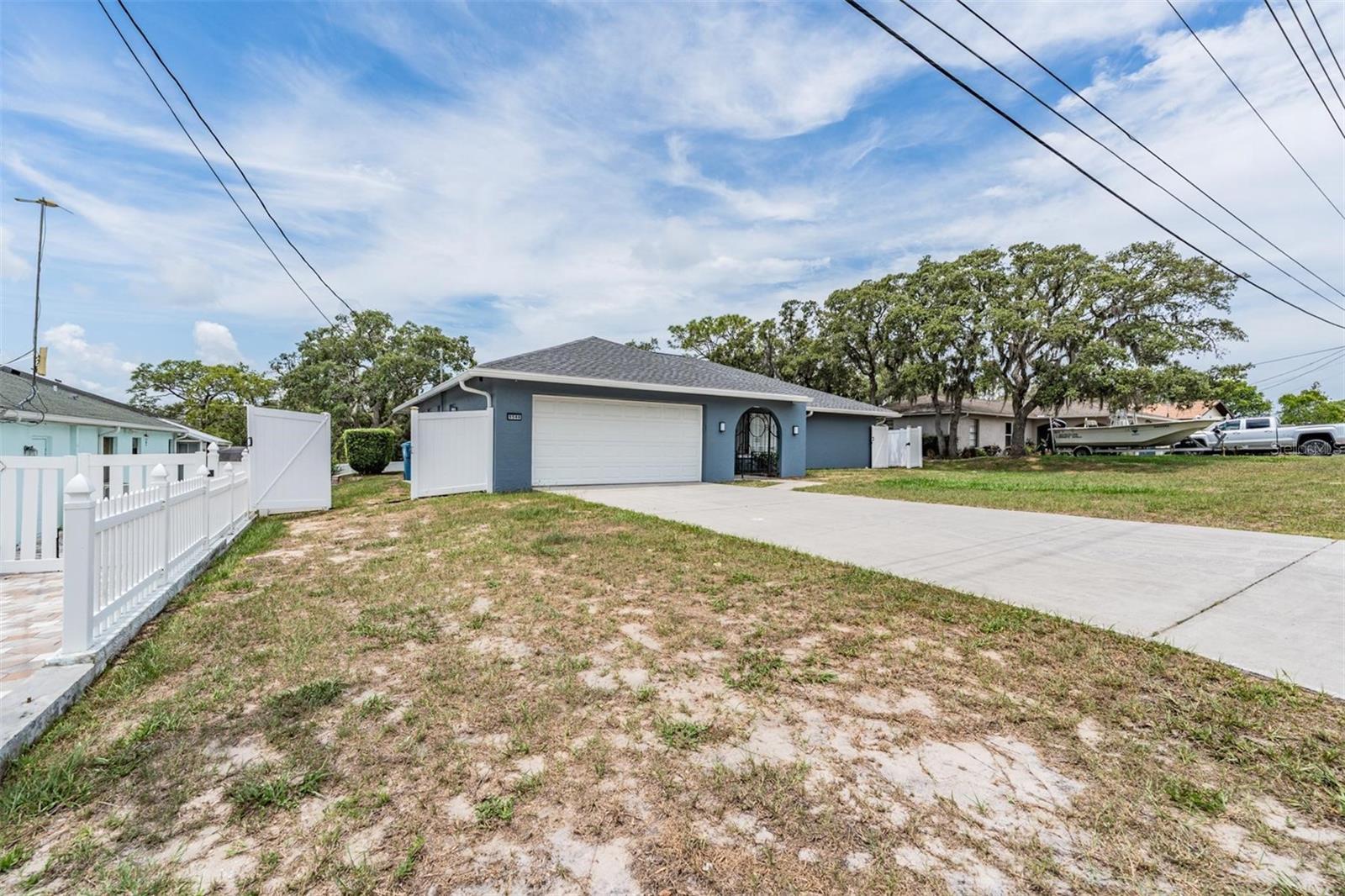 Image 30 of 36 For 5540 Applegate Drive