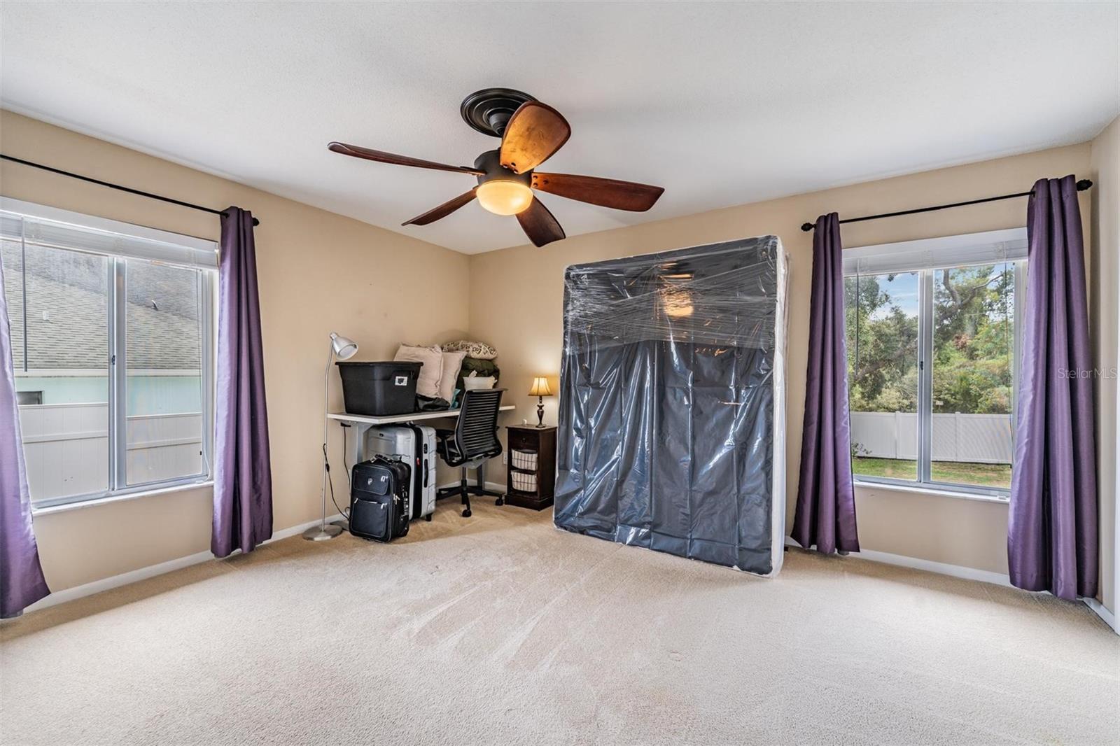 Image 5 of 36 For 5540 Applegate Drive